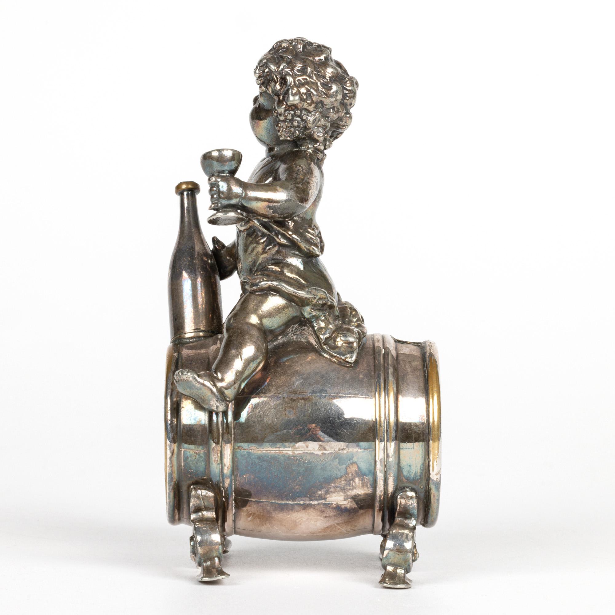WMF Württembergische Metallwaren Versatoio per Gin Figurato Jugendstil Tedesco in vendita 1