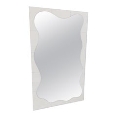 Miroir mural Wobble en verre transparent peint au liquide spécial par A Kim Thome