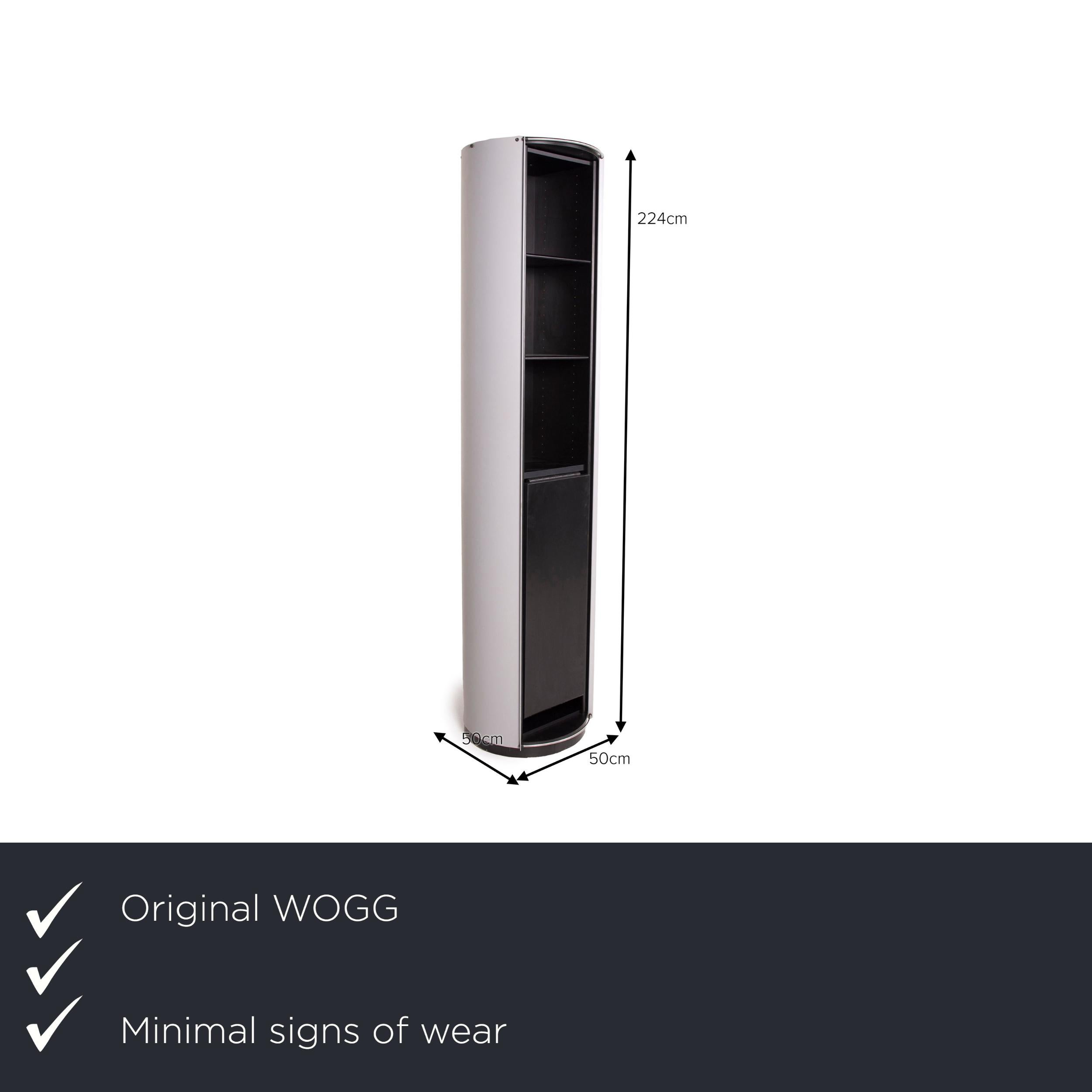 We present to you a WOGG 13 Amor metal advertising column black 5 shelves counter shelf highboard.
 
 

 Product measurements in centimeters:
 

Depth: 50
Width: 50
Height: 224.
 
 
   
   
 
