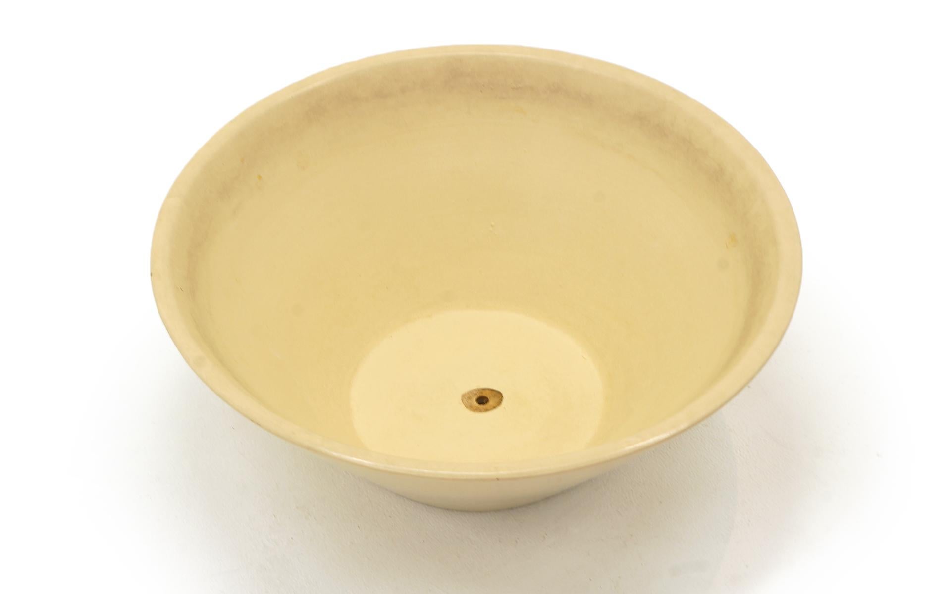 Mid-Century Modern Wok Planter by Legardo Tackett for Architectural Pottery, Ready to Use