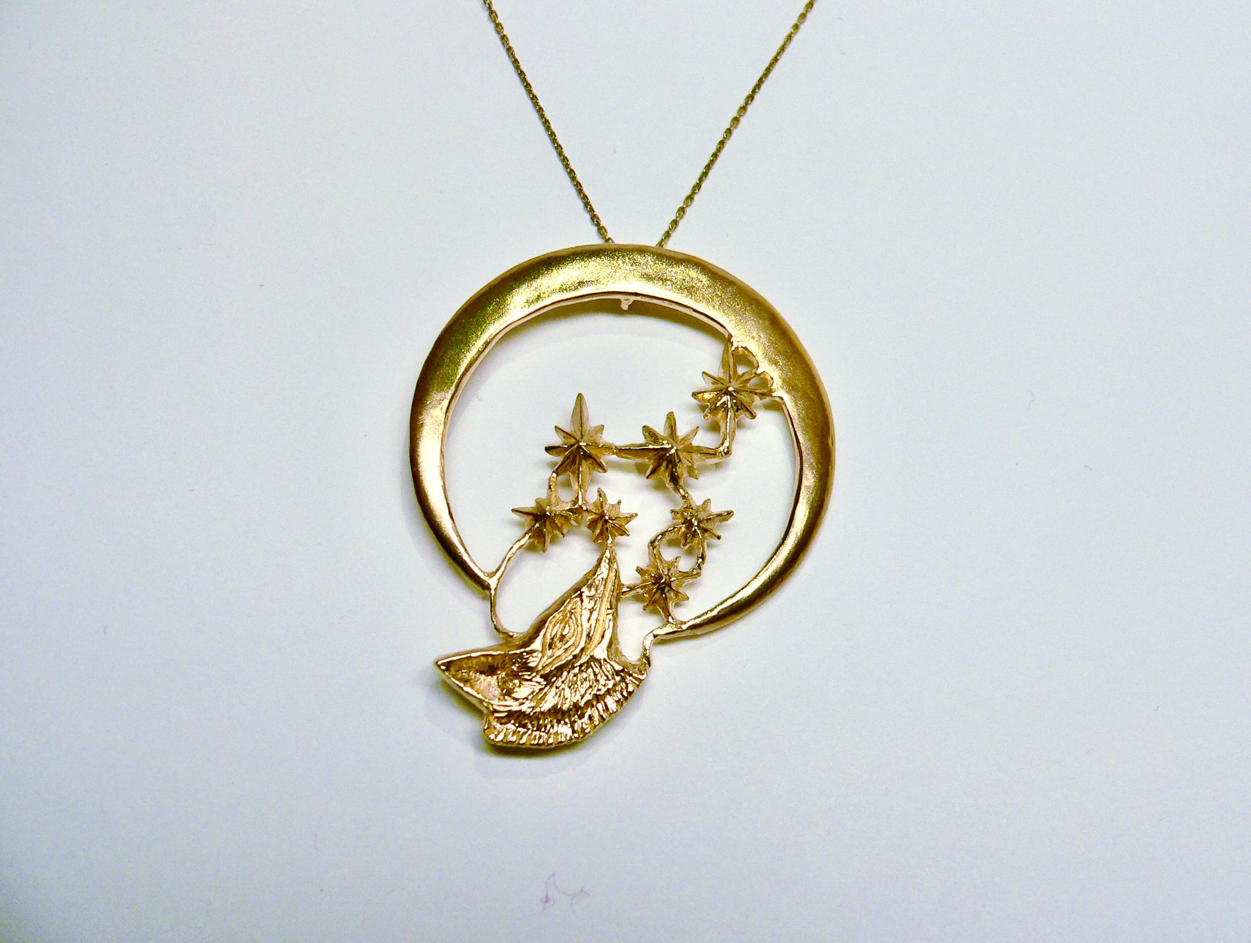 Wolf under the Crescent Moon, Sterling Silver with 18 Karat Gold-Plate In New Condition For Sale In Tokyo, JP