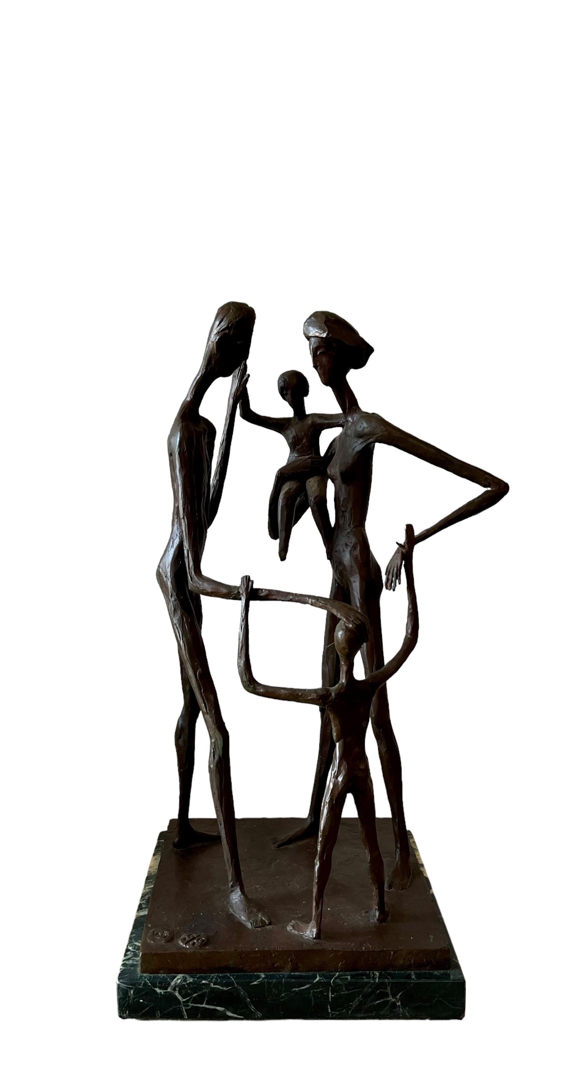 Große abstrakte figurale Bronzeskulptur „Familie“ aus der Moderne, Wolfgang Behl, Wolfgang Behl  im Angebot 6