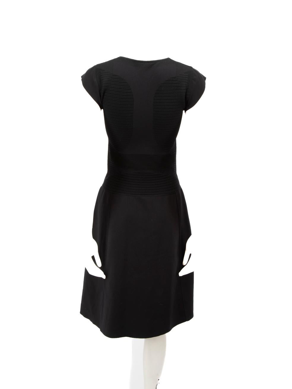 Wolford Vestido Midi Skater Negro Talla S en Bueno Estado en London, GB