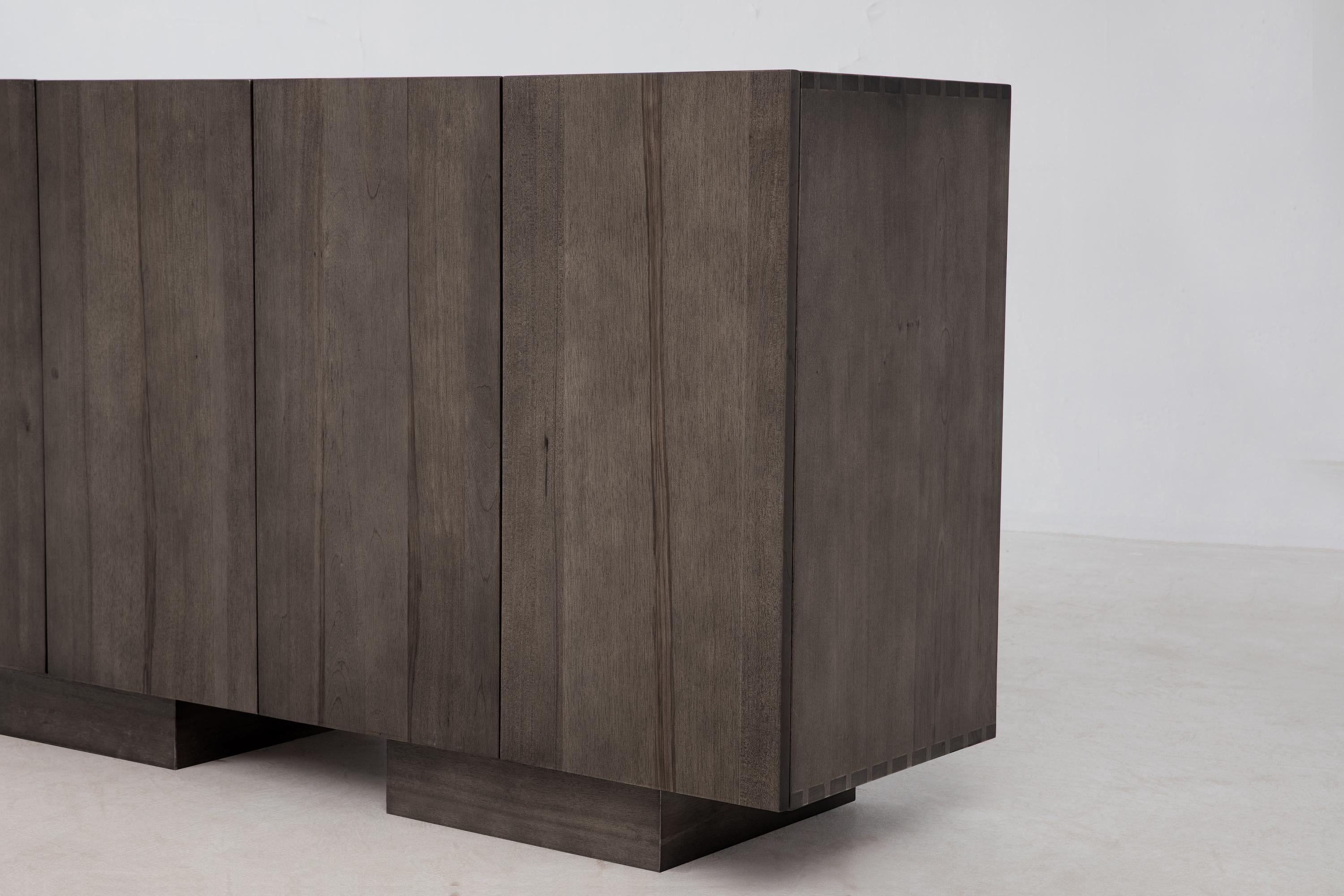 Contemporary Wolo Sideboard, Minimalist Sideboard (60