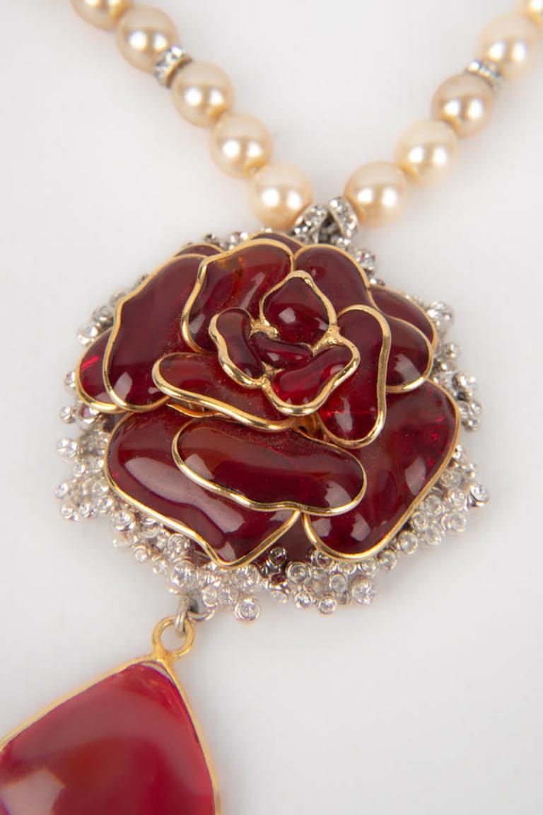 Woloch-Halskette „Rose“ mit Perlen und Swarovski-Strasssteinen Damen im Angebot