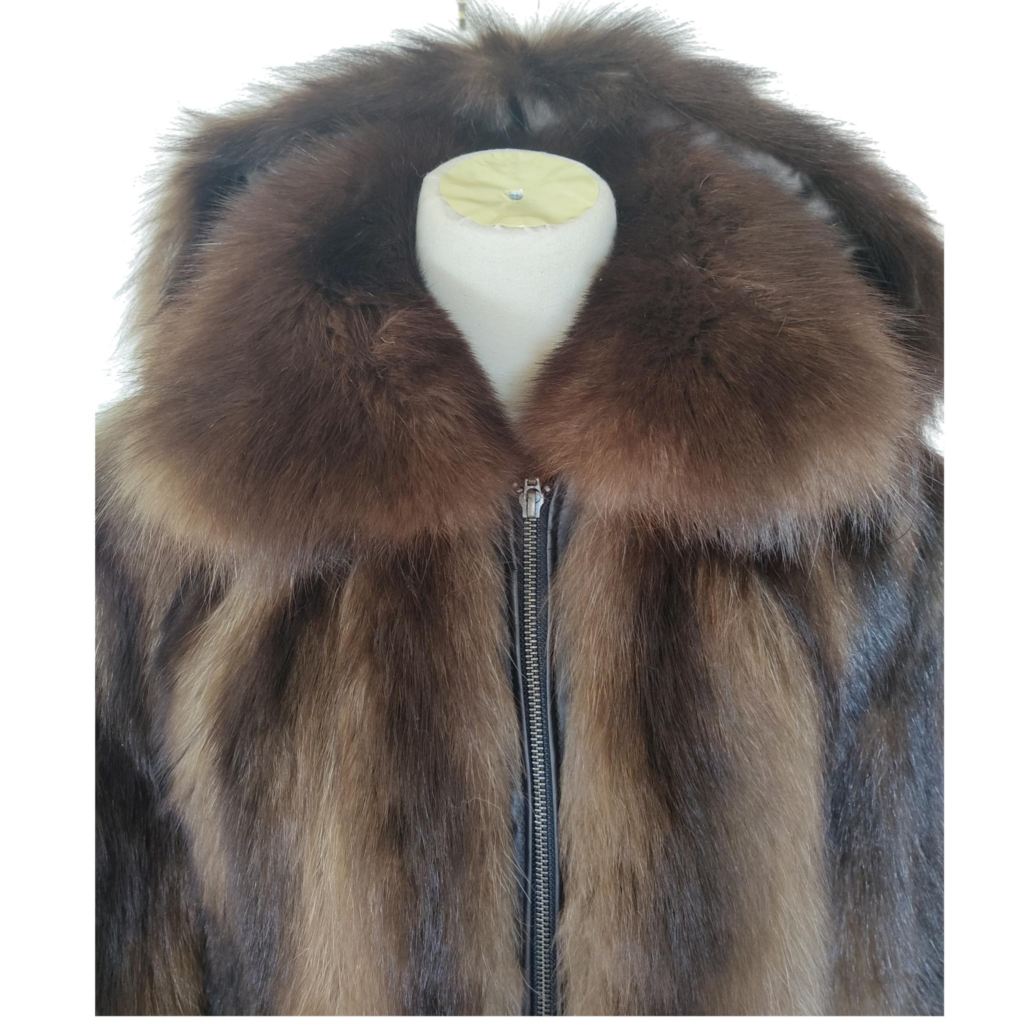 Women's or Men's Wolverine fur Fur bomber Coat 44-46 men's L For Sale