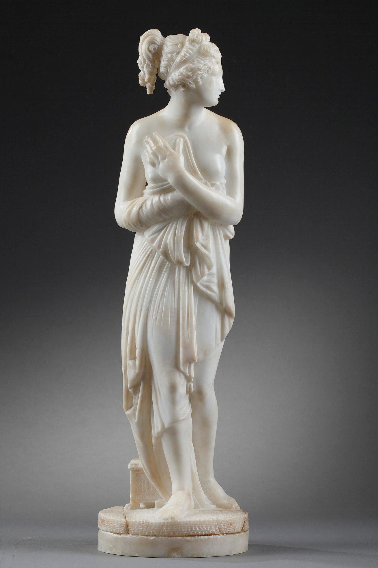 Autre « Femme après sa salle de bains », sculpture en albâtre, d'après Antonio Canova