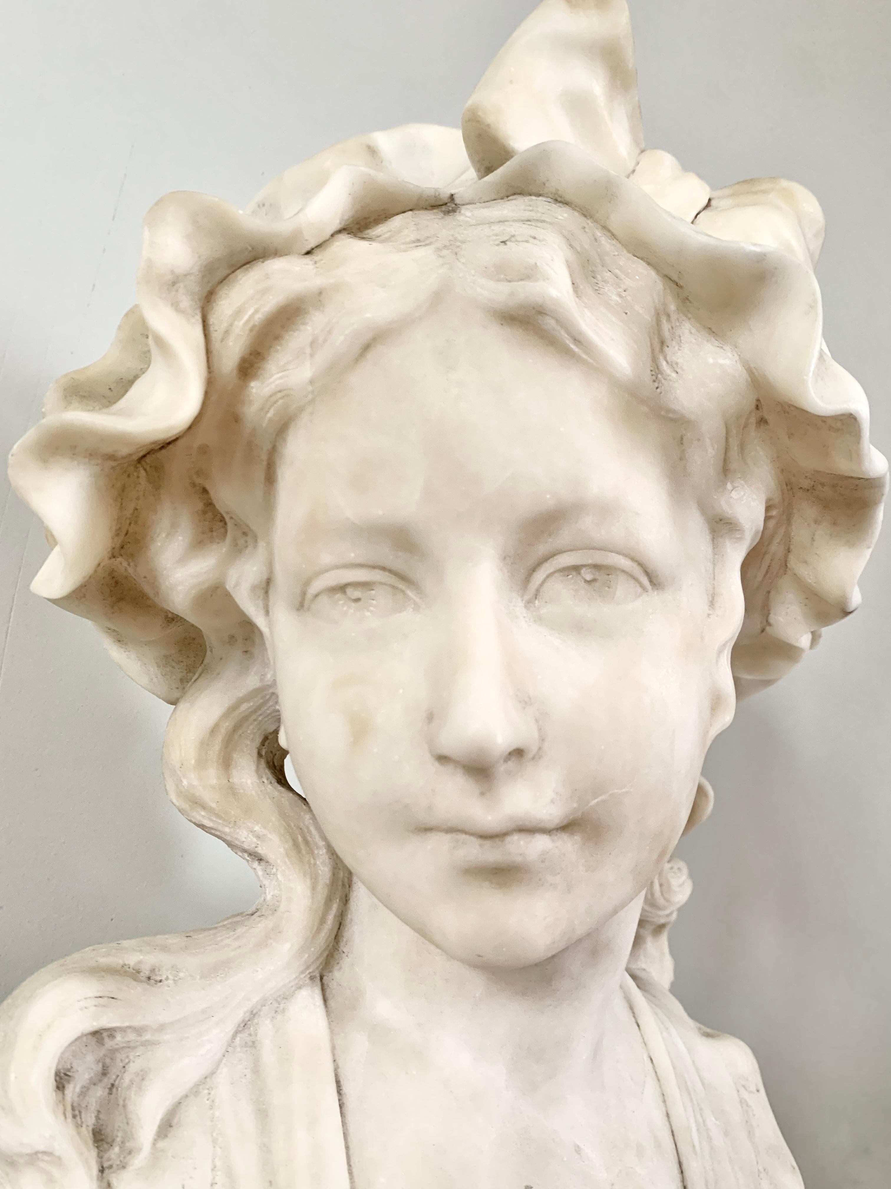 Buste de femme, albâtre, 19e siècle Bon état - En vente à Beuzevillette, FR
