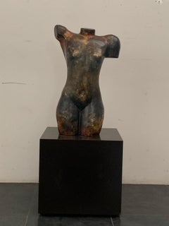 Busto di donna in resina patinata con cromo metallico, anni '90