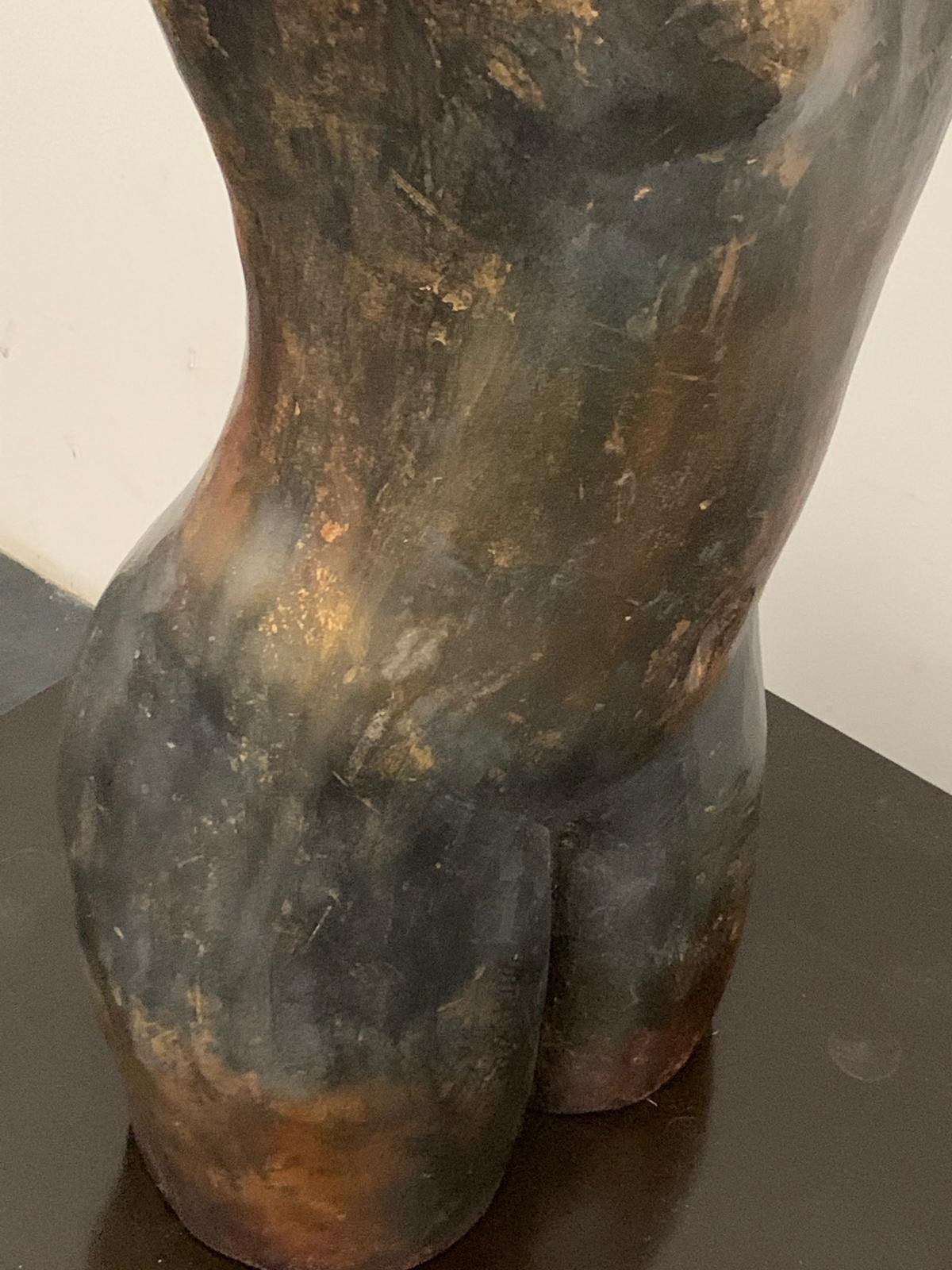 Foglia d’argento Busto di donna in resina patinata con cromo metallico, anni '90 in vendita