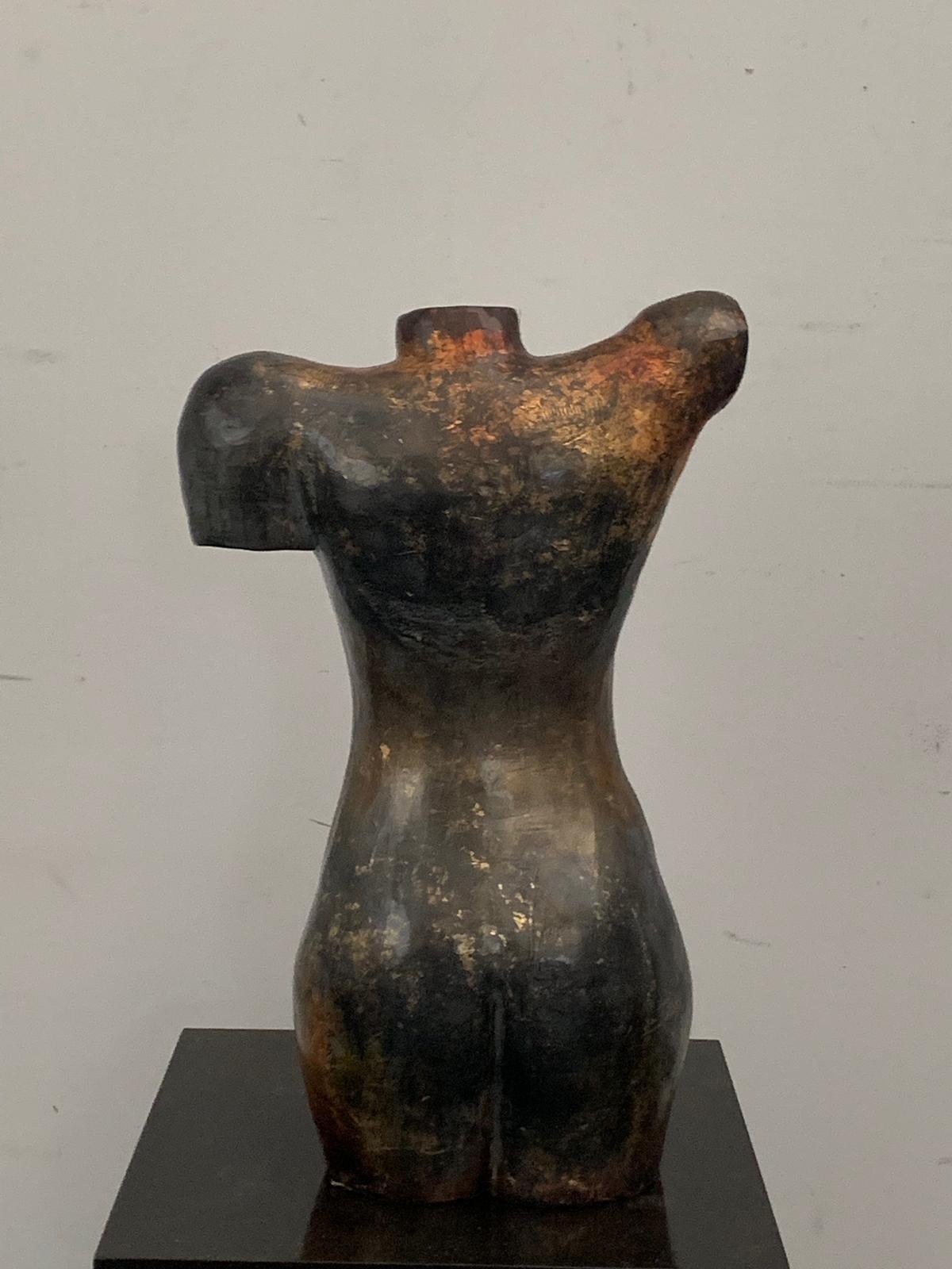 Busto di donna in resina patinata con cromo metallico, anni '90 in vendita 1