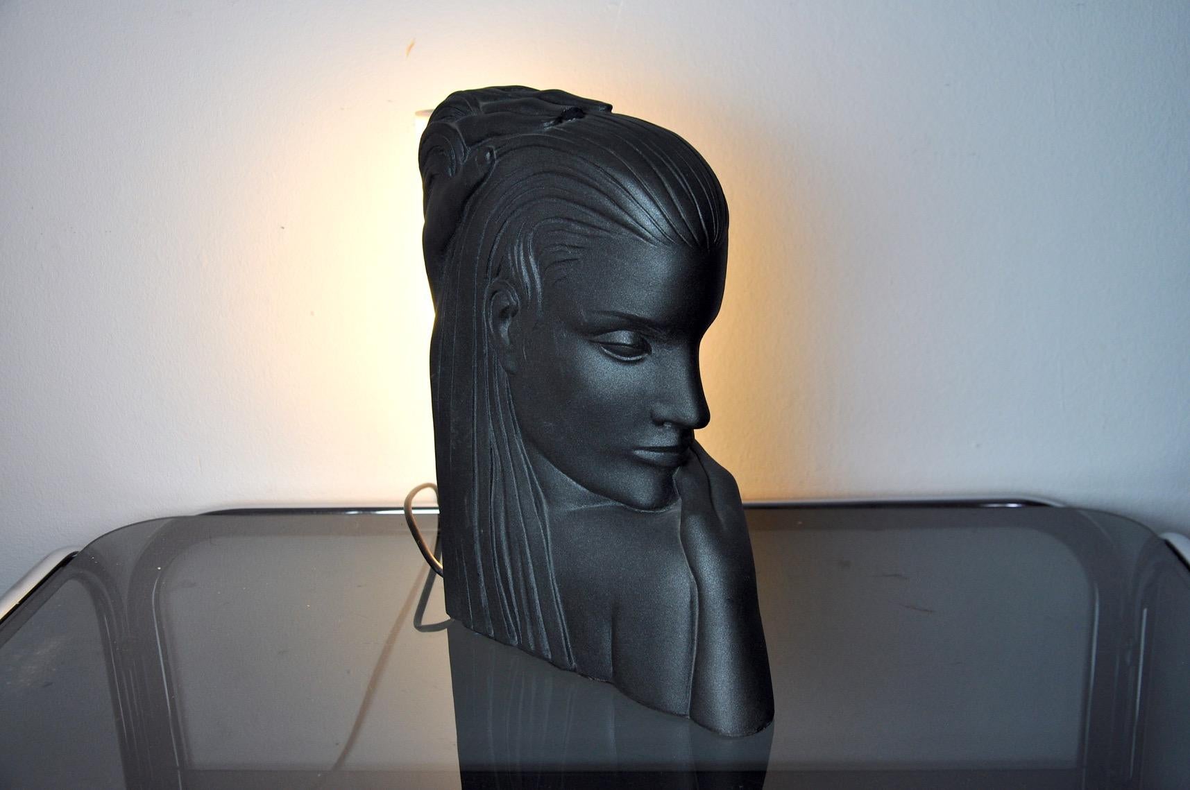 Grès Lampe de bureau en forme de buste de femme, France, 1970 en vente