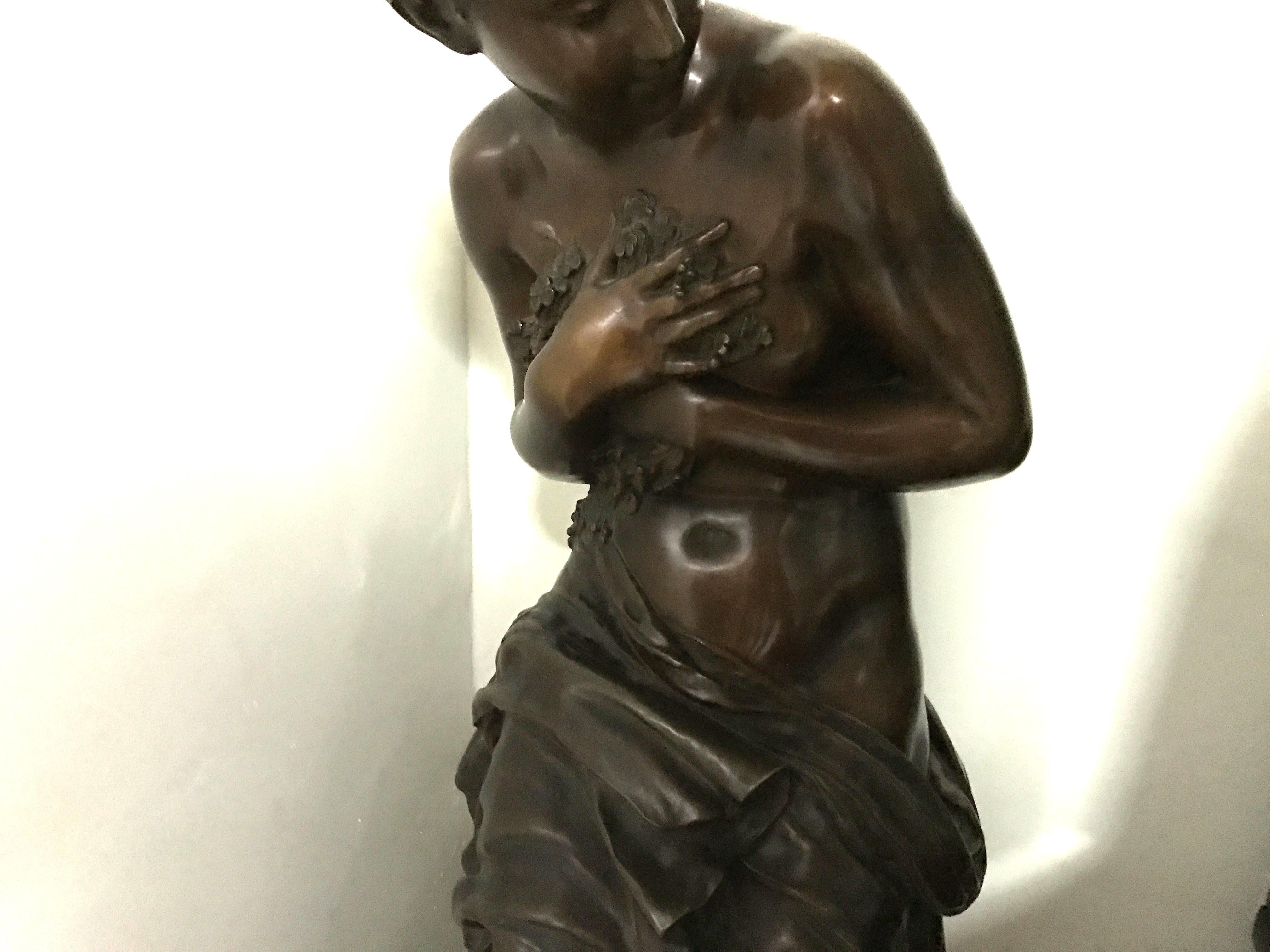 Woman, France, Material, Bronze and Marble, Sign,  Math. Moreau Hors concours For Sale 1