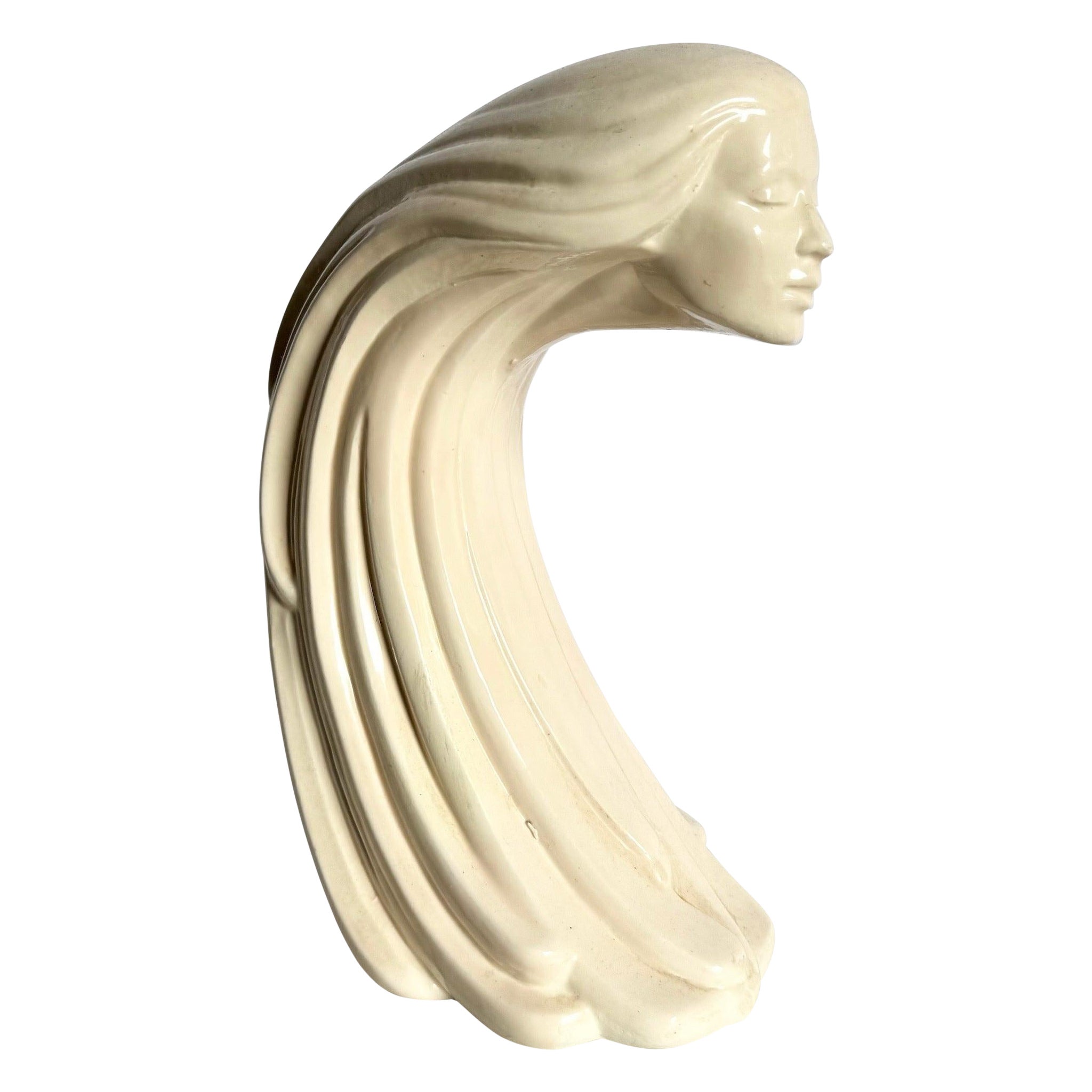 "Donna del vento" o "Moderne Frauenbüste Mit Langem Haar Aus Steinguss in vendita