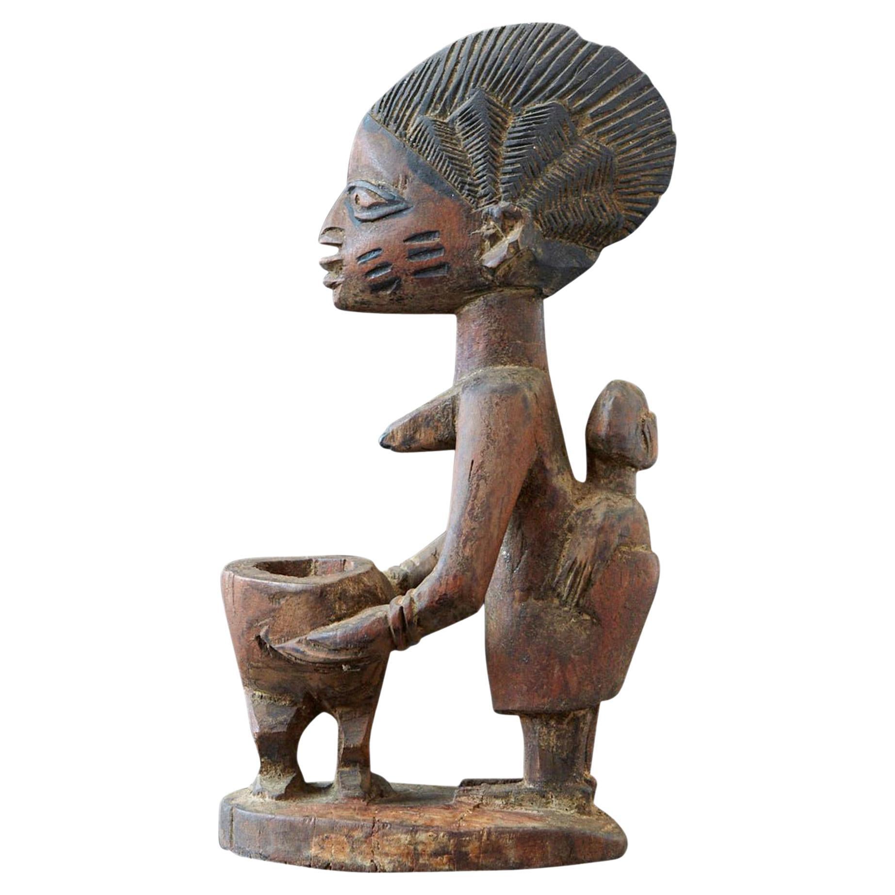 Woman Sacrificing Holding Offering Bowl, Yoruba People, Nigeria, 1940s For Sale