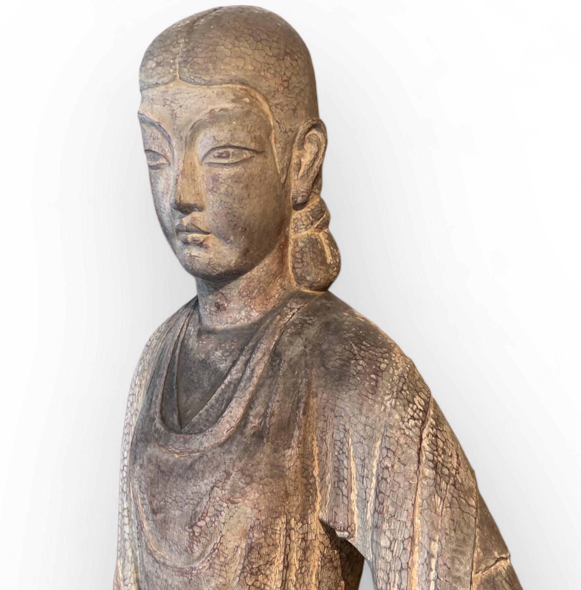 Woman with a Basket of Flowers - Kakuoka Akimitsu, Japan 1930-40 In Good Condition For Sale In PARIS, FR