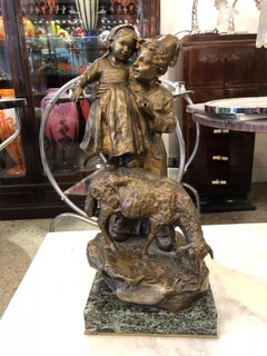 Frau mit Kind aus Bronze und Marmor. Unterschreiben: J.D. Aste , Jugendstil