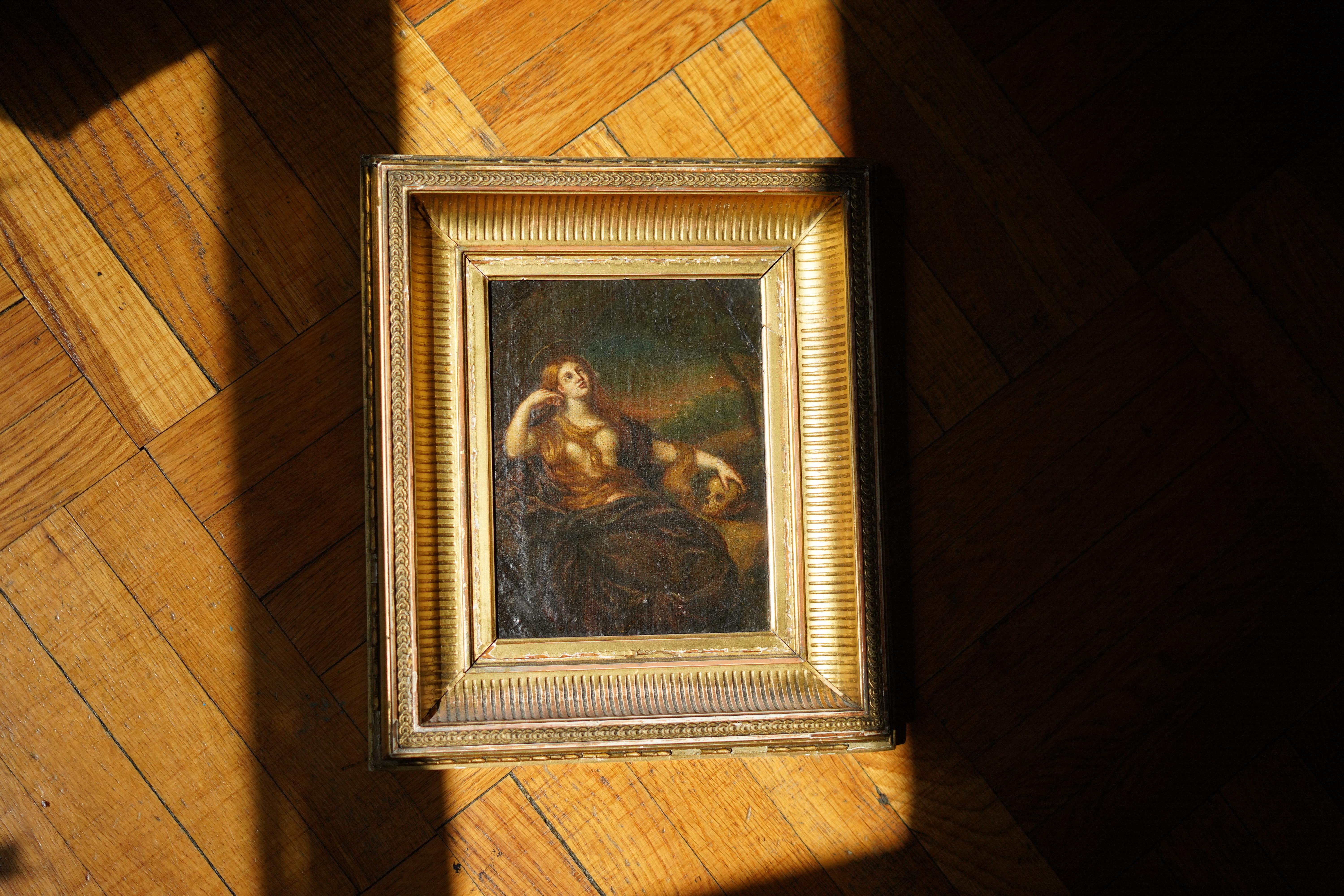 Probablement peinte par Eugène Delaroux, Marie-Madeleine avec un crâne, Inconnu Europe 1800, Encadrée dans un cadre en bois doré.