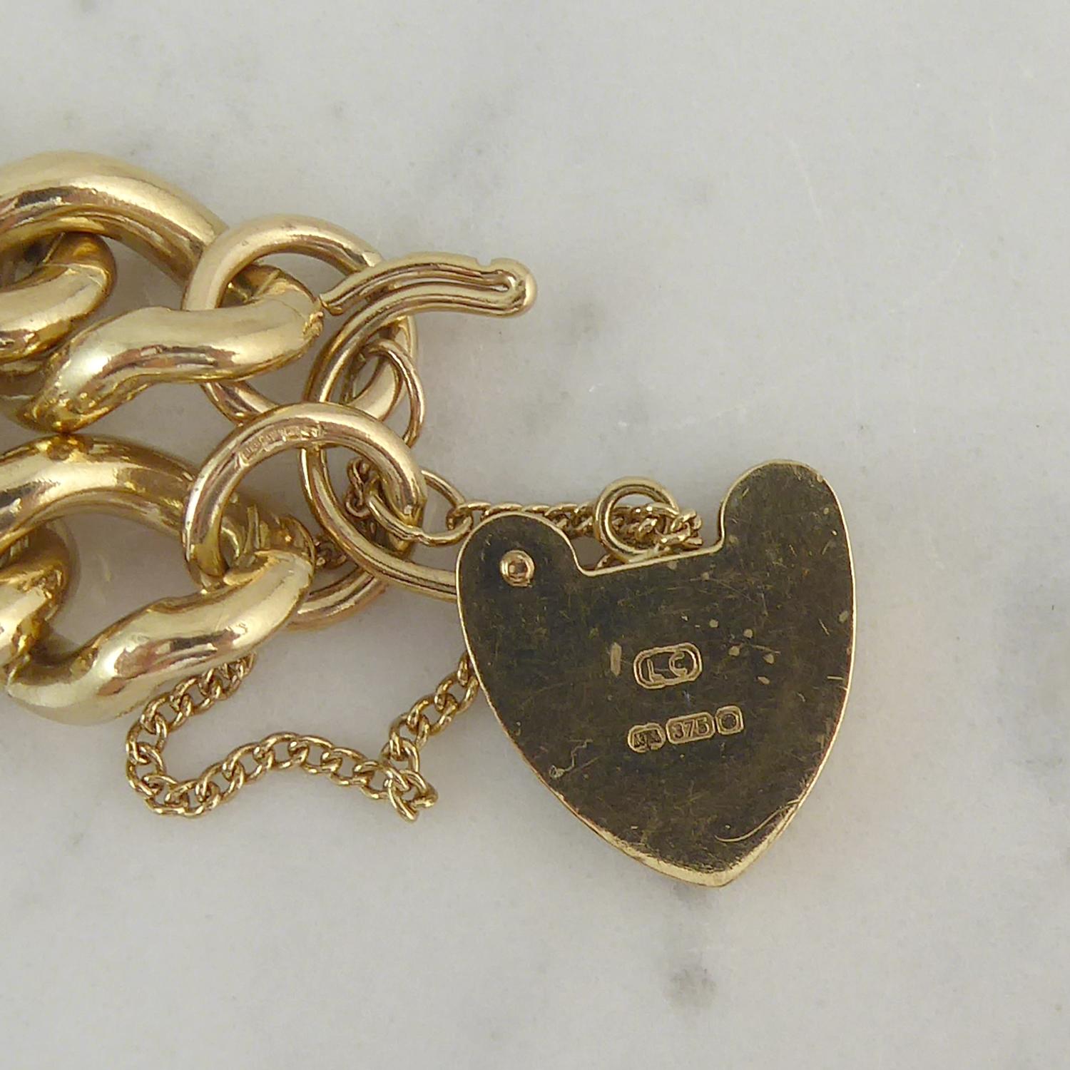 Woman's or Men's Vintage Gold Curb Link Bracelet, Padlock Closure, Yellow Gold 4