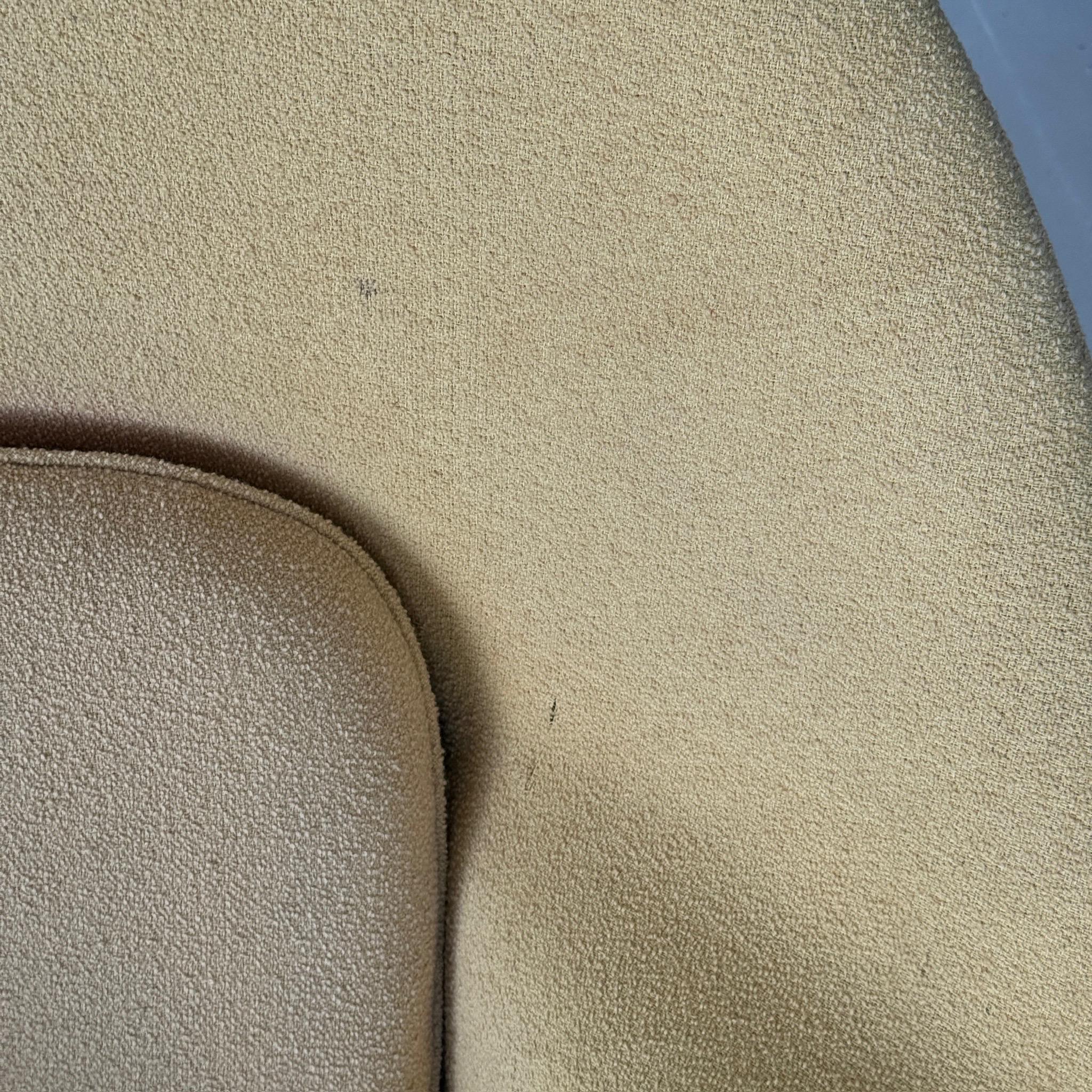 Silla Womb de Eero Saarinen para Knoll Otro en venta