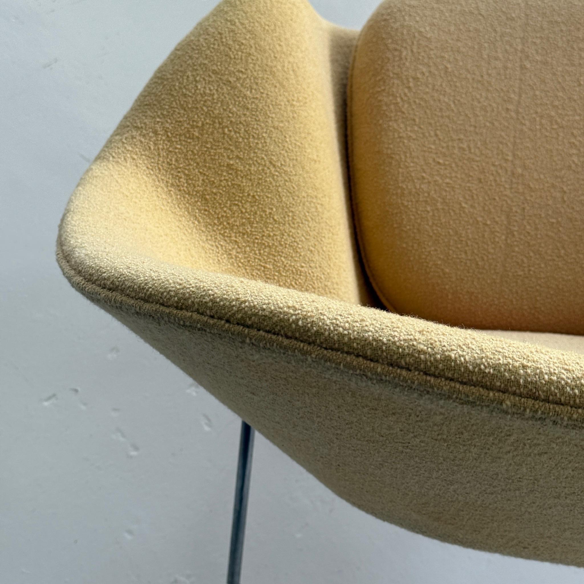Silla Womb de Eero Saarinen para Knoll en venta 1