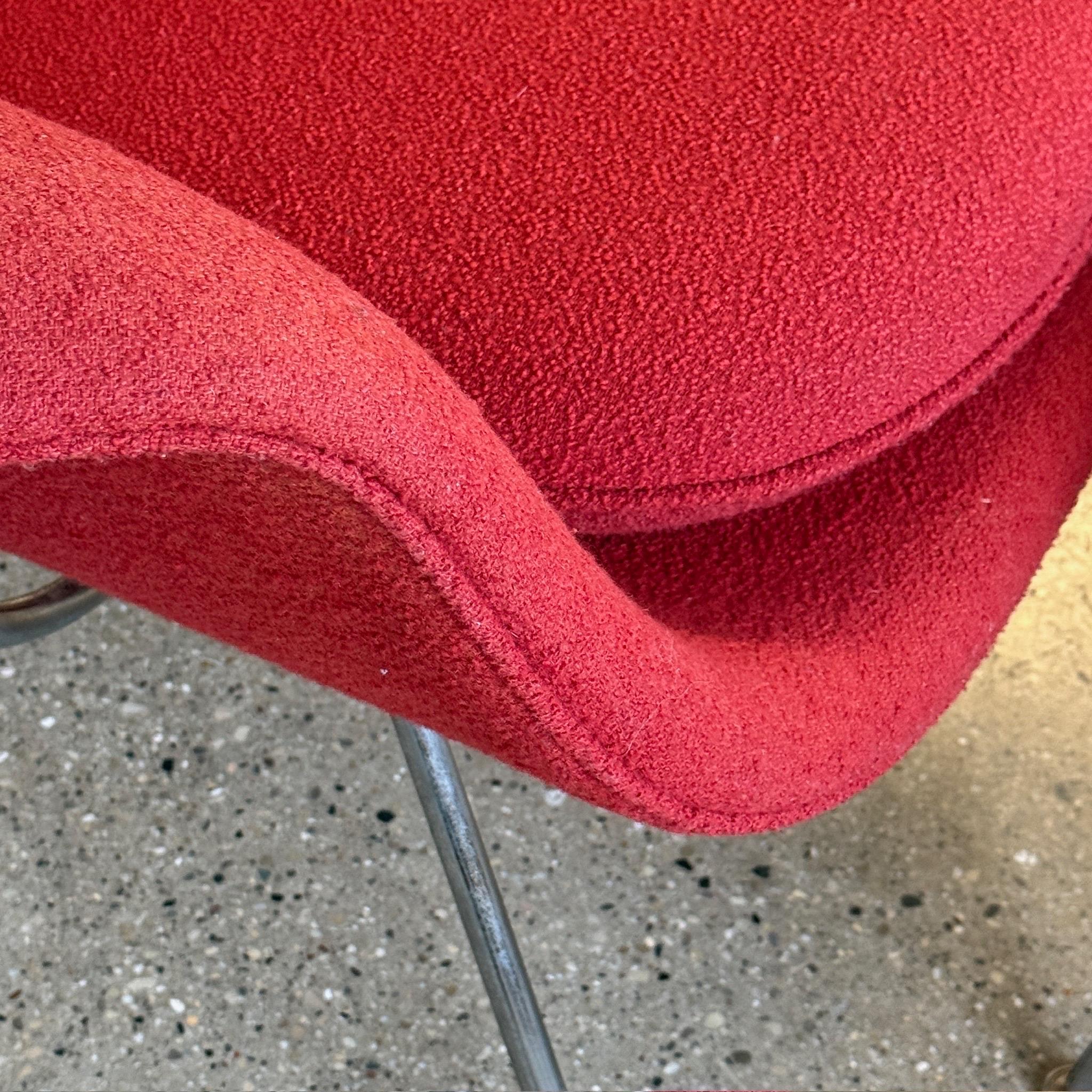 Womb Chair + Ottoman by Eero Saarinen for Knoll 3