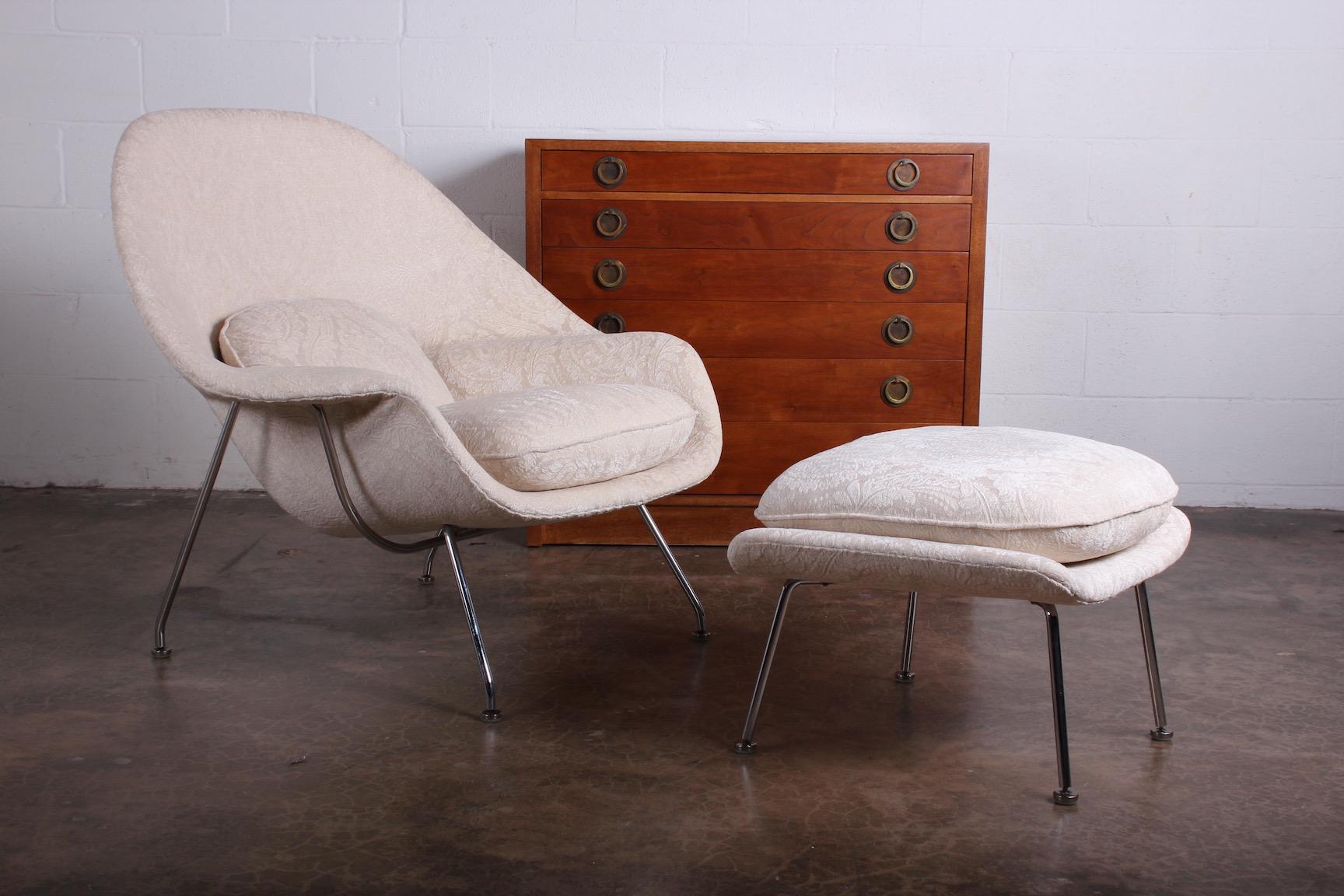 Womb Chair & Ottoman by Eero Saarinen for Knoll 6