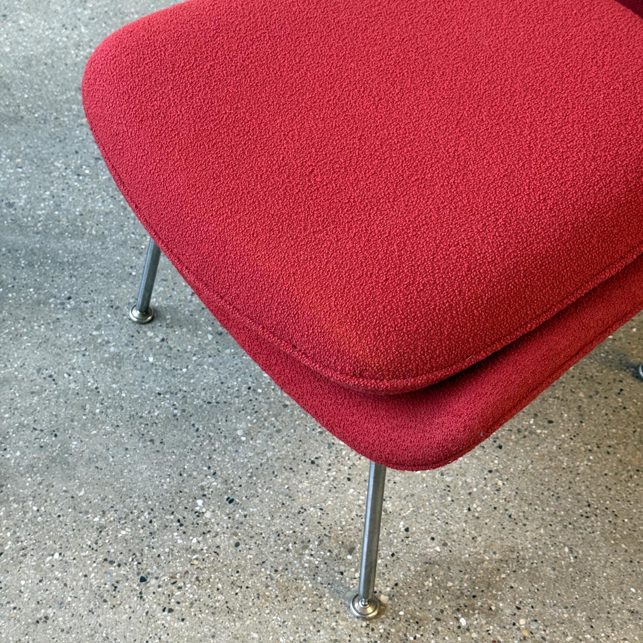 c. 2000s. Price is for the set. Contact us if you’d like to purchase a single item. Classic style womb chair in original red Knoll fabric. 

Ottoman 24L 20W 15H


