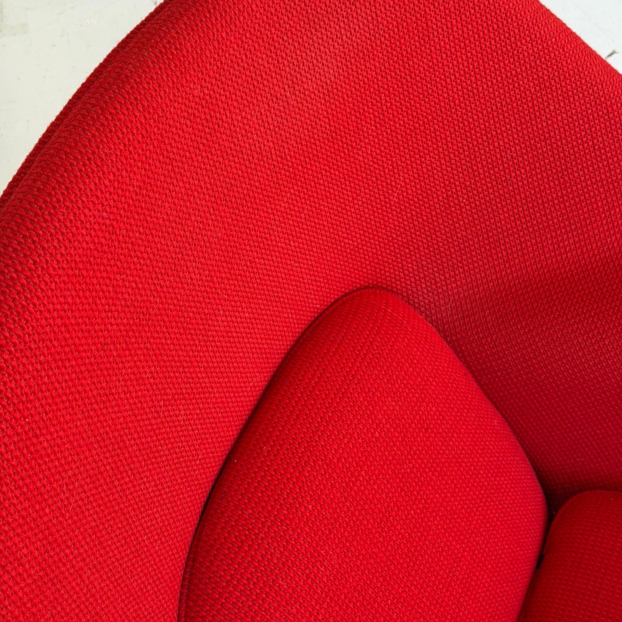 Womb Chair + Ottomane von Eero Saarinen für Knoll (amerikanisch) im Angebot