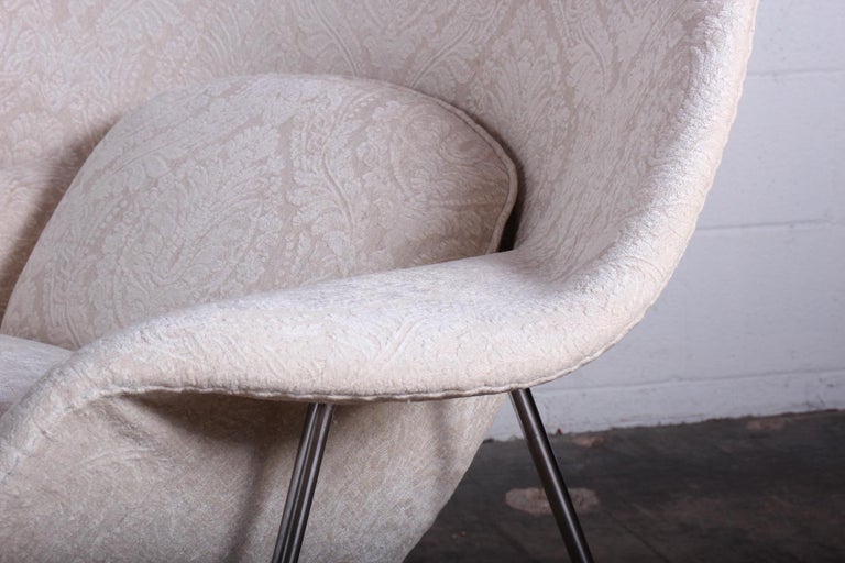 Womb Chair & Ottoman by Eero Saarinen for Knoll  For Sale 2