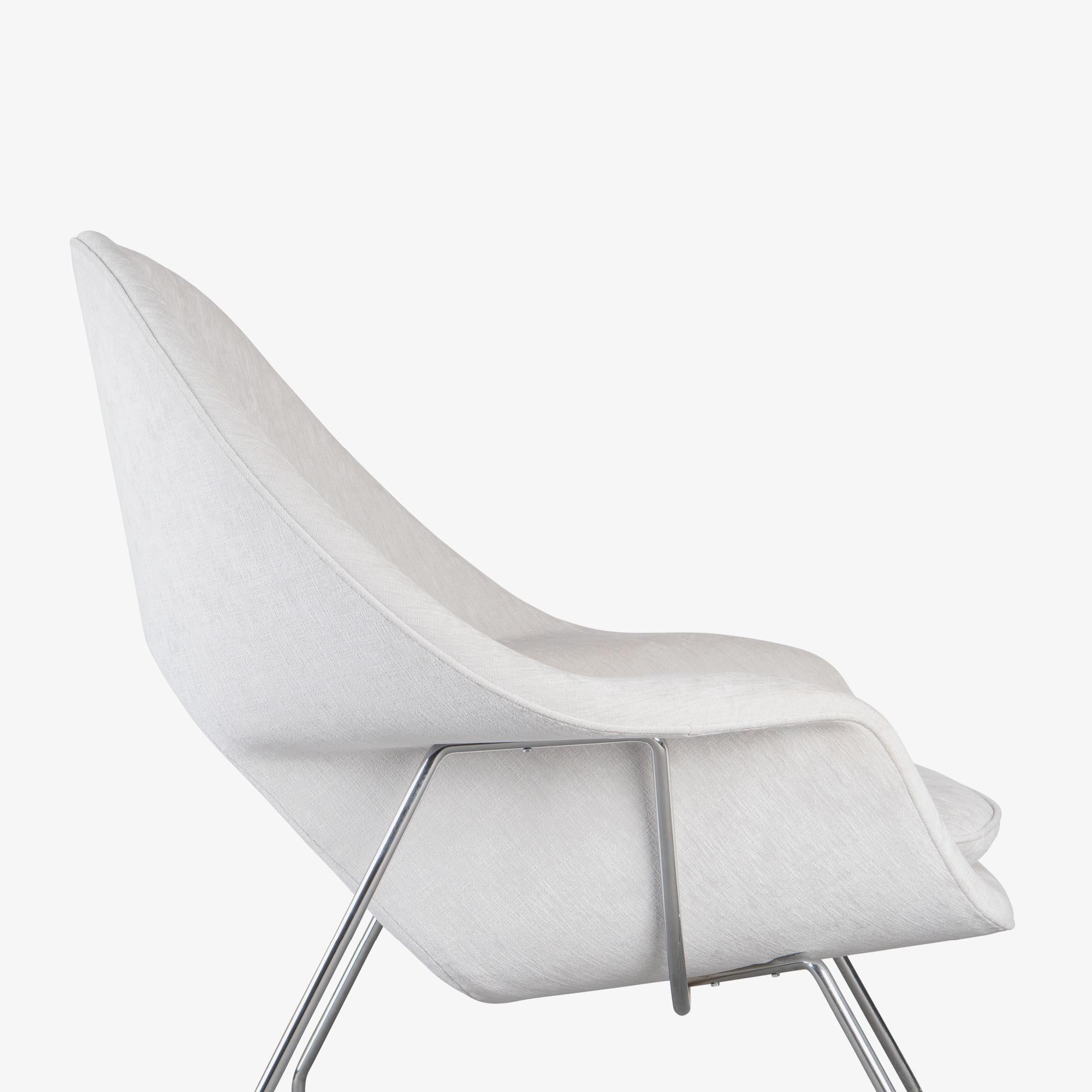 Metallo Sedia e ottomana Womb in ciniglia grigio performance di Eero Saarinen per Knoll in vendita
