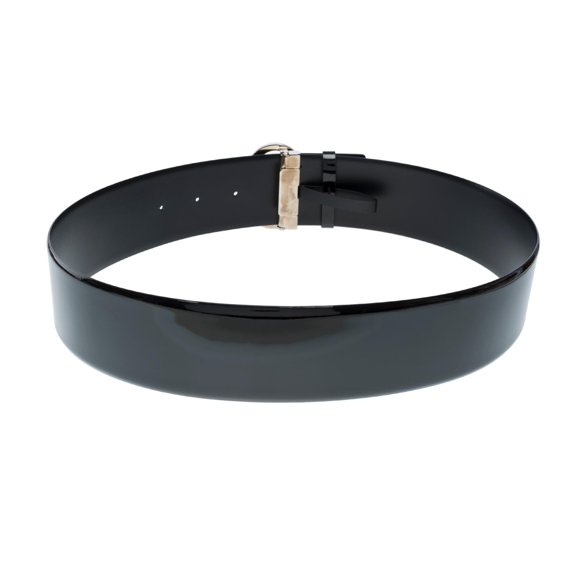 Women Cartier Belt in black patent leather and silver buckle In Excellent Condition For Sale In Paris, IDF