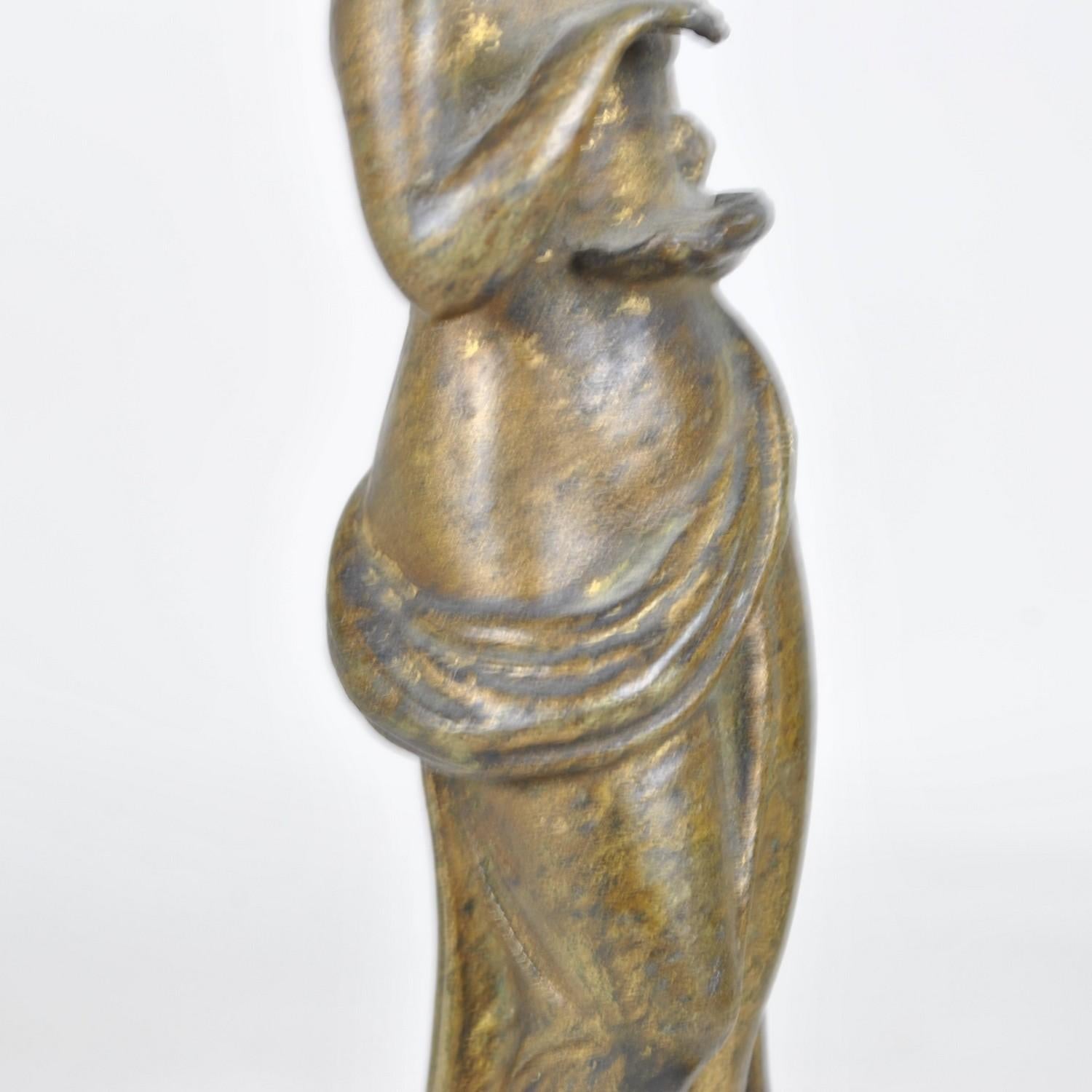 Women In The Antique, Bronzes, XIXth Century For Sale 4