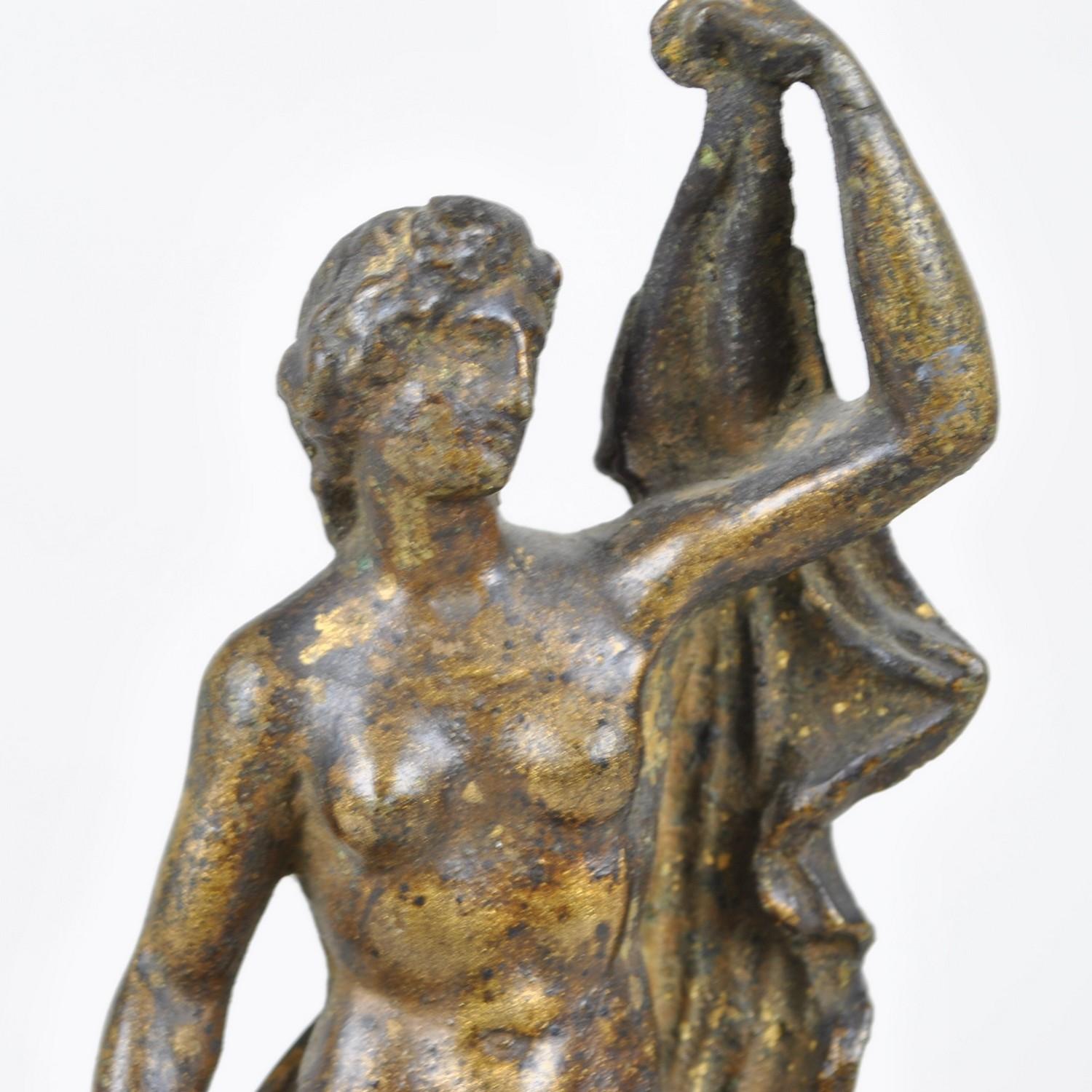 Women In The Antique, Bronzes, XIXth Century For Sale 9