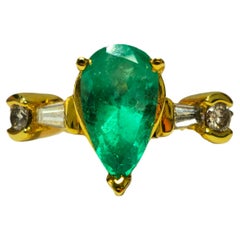 Used Womens 14K Yellow Gold, 2.30CT Diamond & Emerald Ring