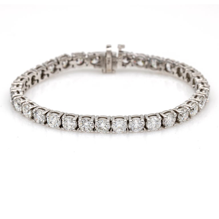 Women's 16.55cttw Diamond Tennis Bracelet in 14k White Gold For Sale at