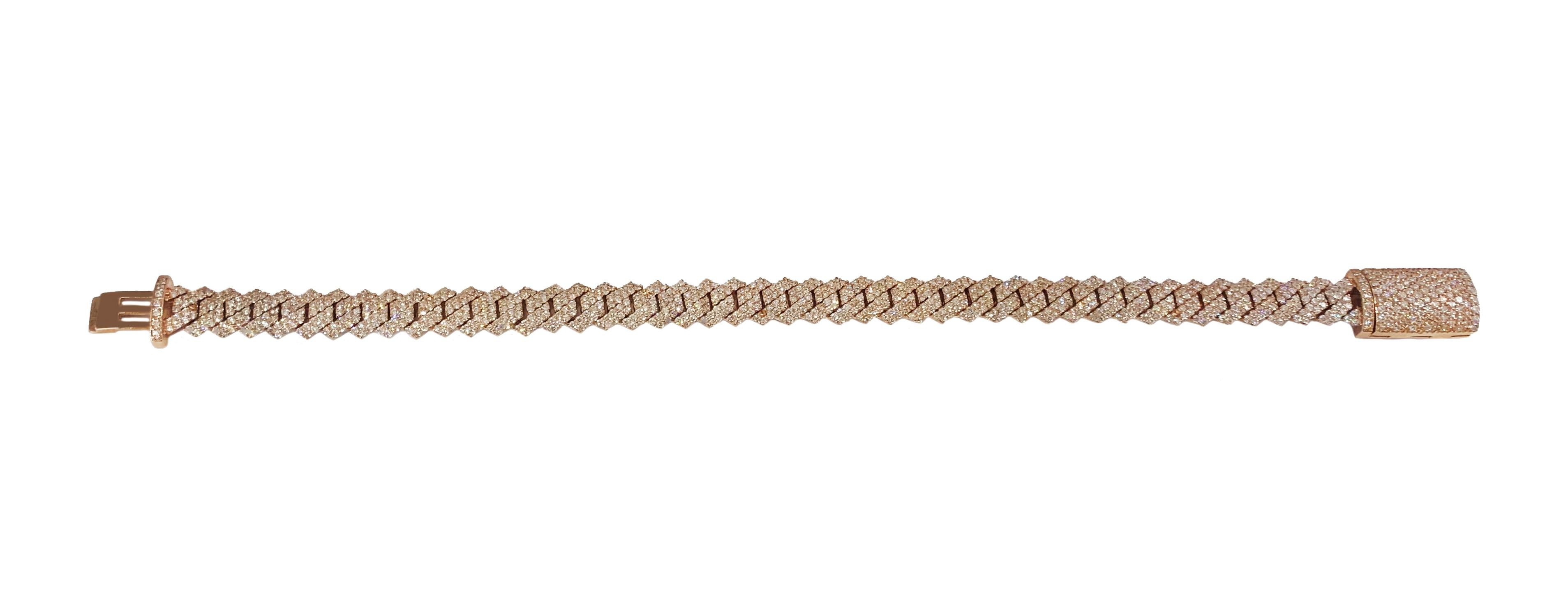 Women's Cuban Link Bracelet in 10k Rose Gold In New Condition For Sale In New York, NY