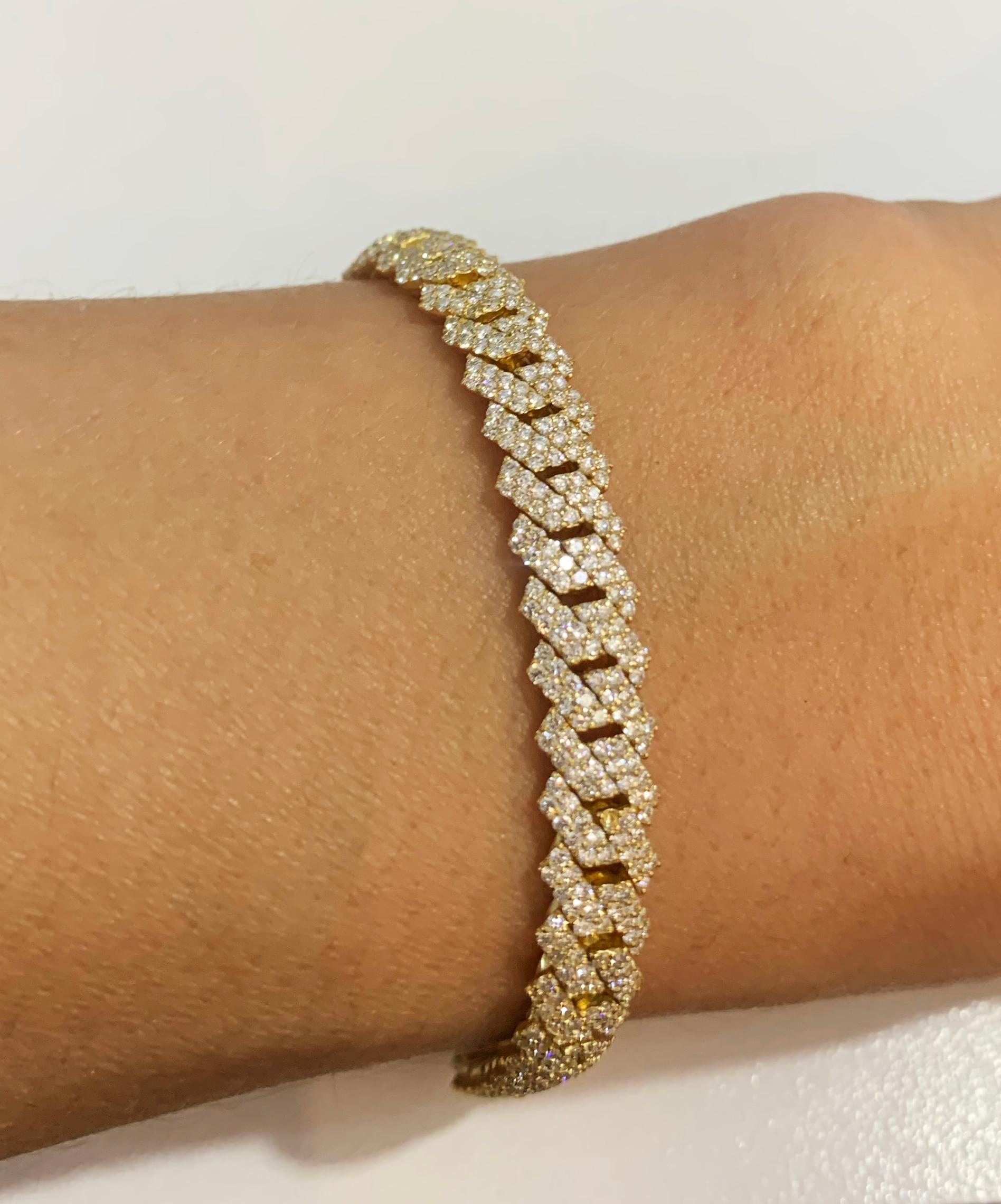 Bracelet à maillons cubains pour femme en or jaune 10 carats Neuf - En vente à New York, NY