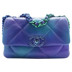 WOMENS DESIGNER Chanel 19 Krawatten-/Dye-Klappentasche