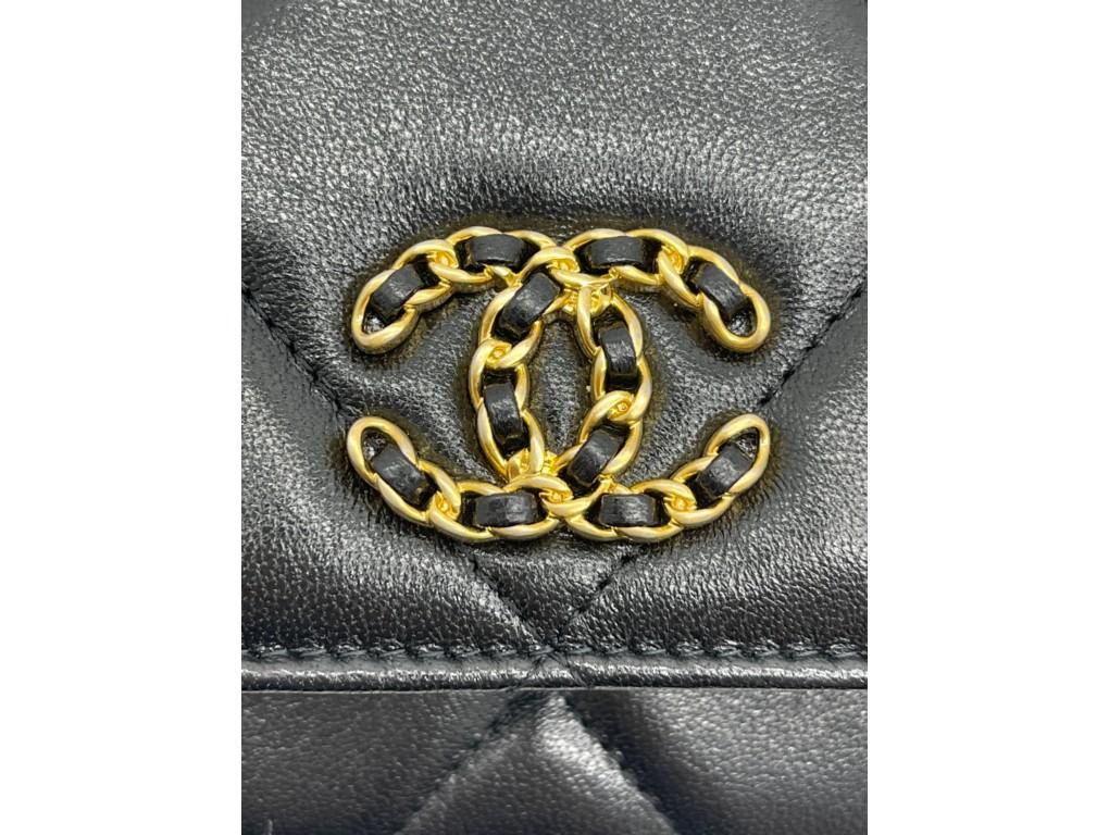 lambskin quilted chanel 19 wallet on chain woc black