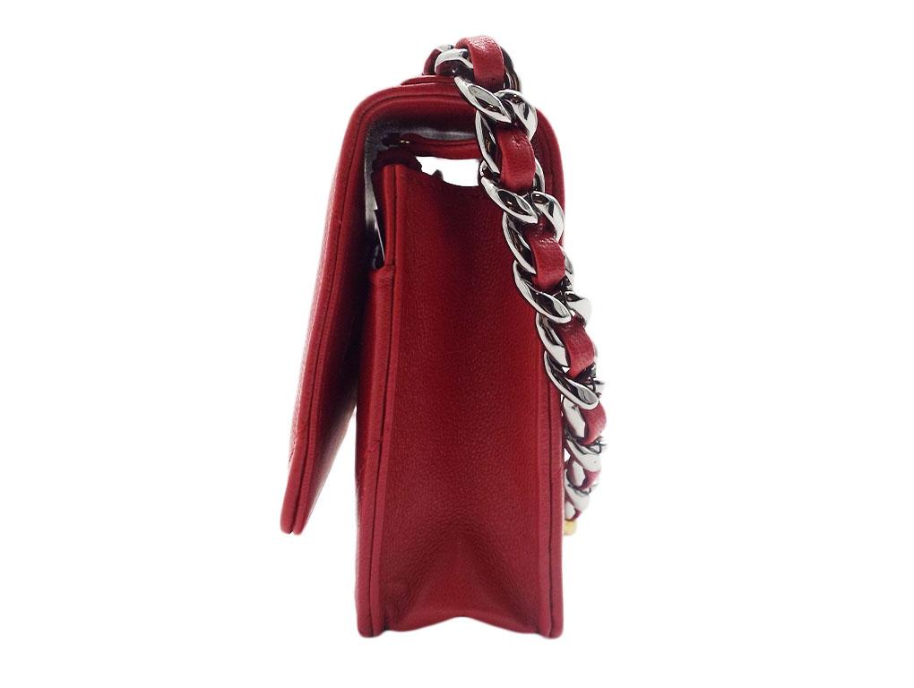 Red WOMENS DESIGNER Chanel 19 Wallet on Chain For Sale