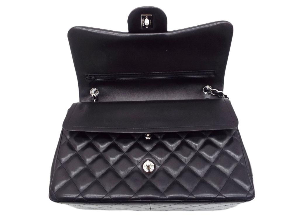 WOMENS DESIGNER Chanel Classic Jumbo Double Flap For Sale 3