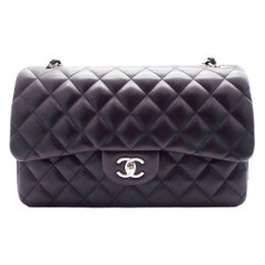 WOMENS DESIGNER Chanel Classic Jumbo Double Flap