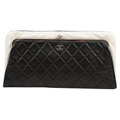 WOMENS DESIGNER Chanel clutch with mini purse