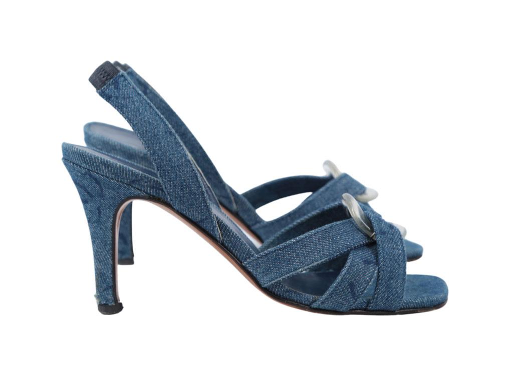 WOMENS DESIGNER Chanel Denim Sandals size 35 In Excellent Condition For Sale In London, GB