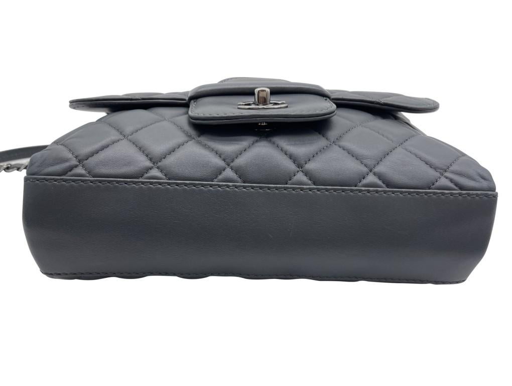 WOMENS DESIGNER Chanel Flap Bag For Sale 7