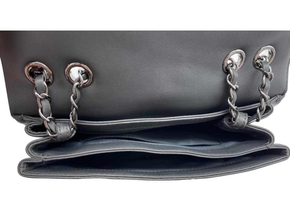 WOMENS DESIGNER Chanel Flap Bag For Sale 2