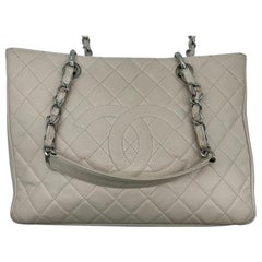 WOMENS DESIGNER Chanel Grand Shopper Tote GST Bag