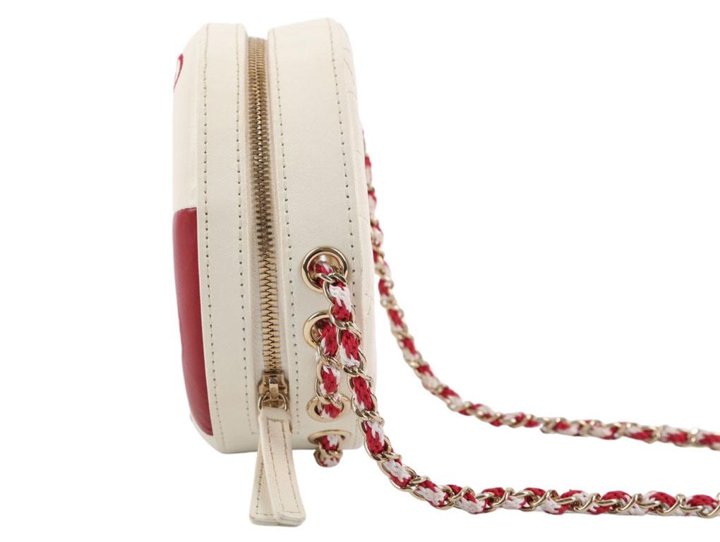 chanel la pausa bag
