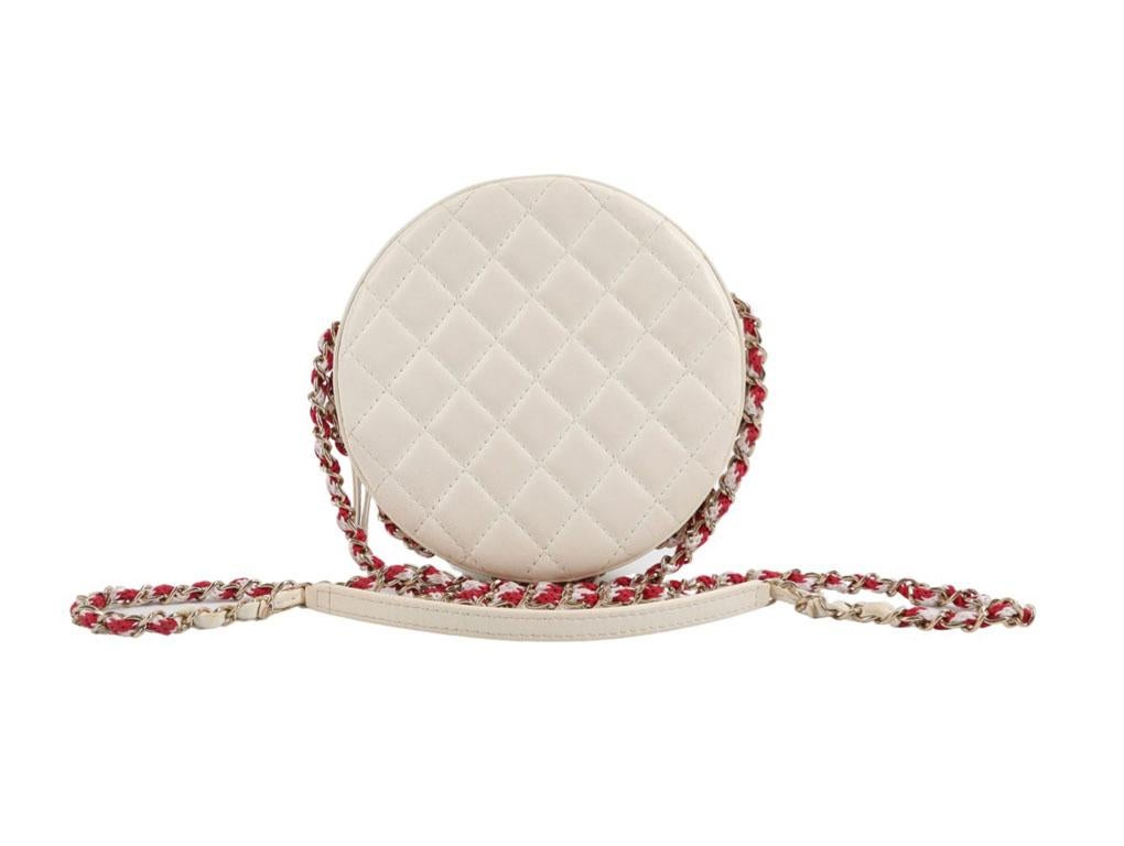 la pausa chanel bag